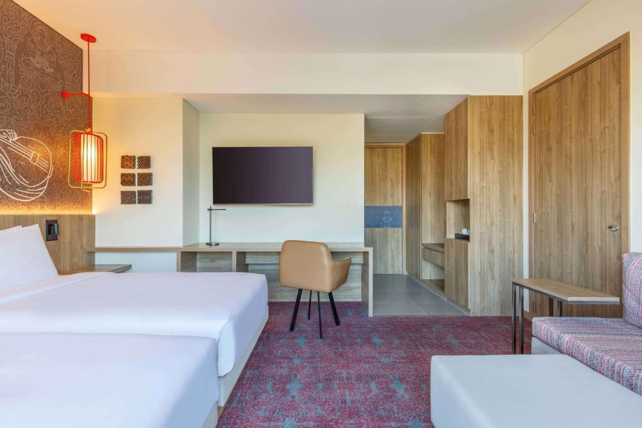 Hotel Hyatt Centric Soalteemode Kathmandu Exterior foto